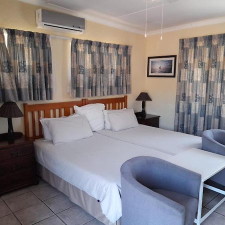 A Wave From It All Port Shepstone Exterior photo